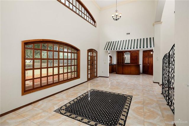 5000 Buddy Owens Avenue, Mcallen, TX 78504