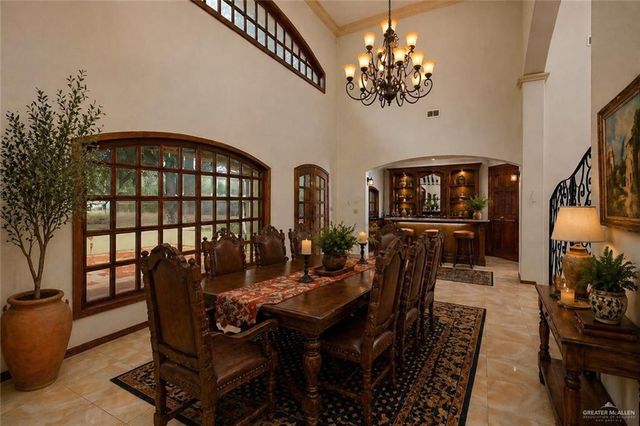 5000 Buddy Owens Avenue, Mcallen, TX 78504