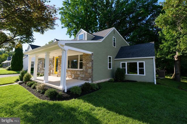 610 BURTON RD, Oreland, PA 19075