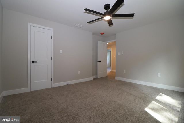 610 BURTON RD, Oreland, PA 19075