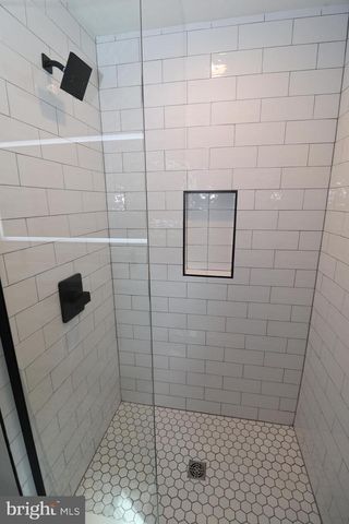610 BURTON RD, Oreland, PA 19075