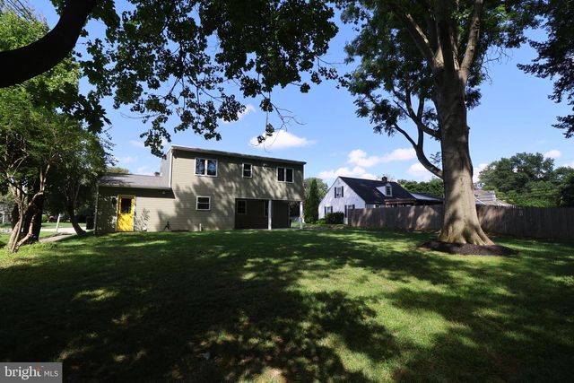 610 BURTON RD, Oreland, PA 19075