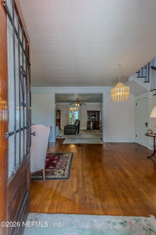 2050 N PEARL Street, Jacksonville, FL 32206