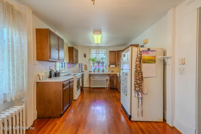 2050 N PEARL Street, Jacksonville, FL 32206