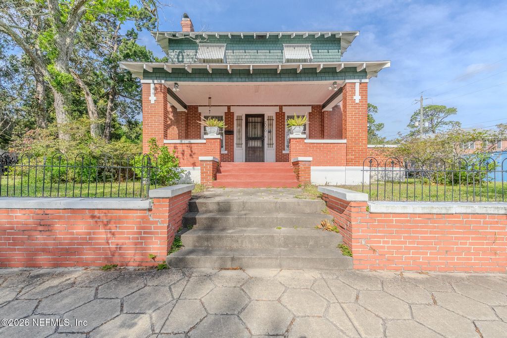 2050 N PEARL Street, Jacksonville, FL 32206