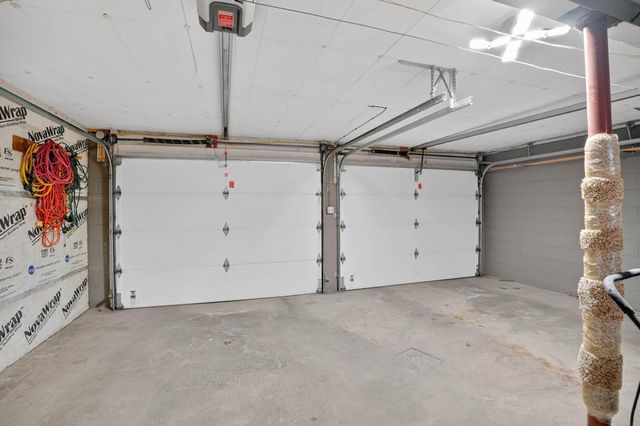 1522 W 5th Street, Cedar Falls, IA 50613