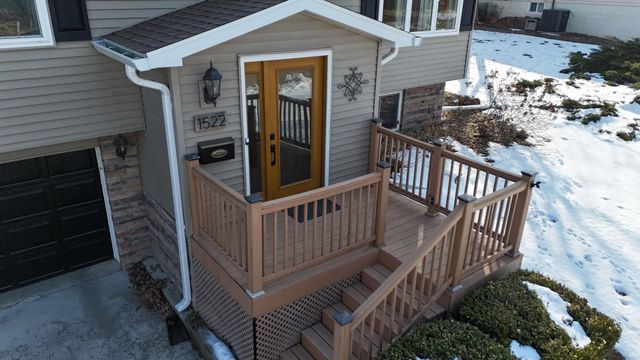 1522 W 5th Street, Cedar Falls, IA 50613