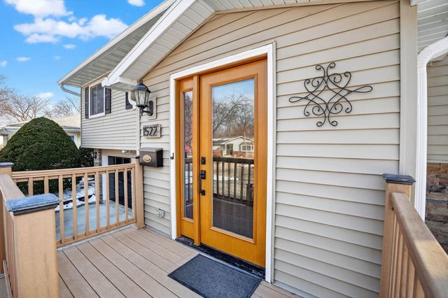 1522 W 5th Street, Cedar Falls, IA 50613