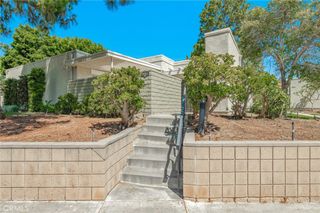 2264 Via Puerta B, Laguna Woods, CA 92637