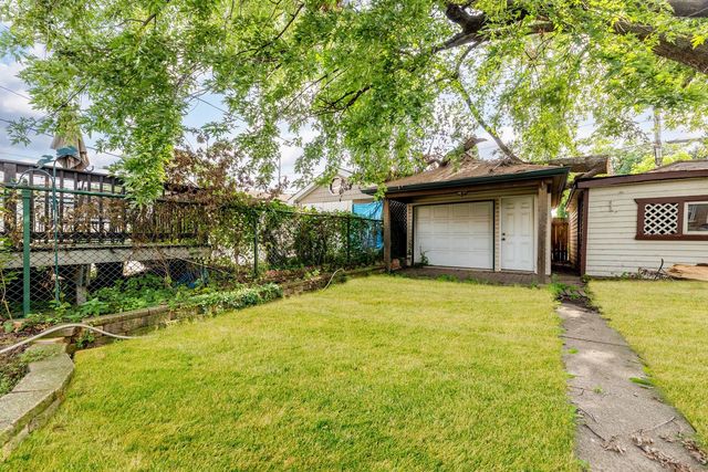6361 S LONG Avenue, Chicago, IL 60638