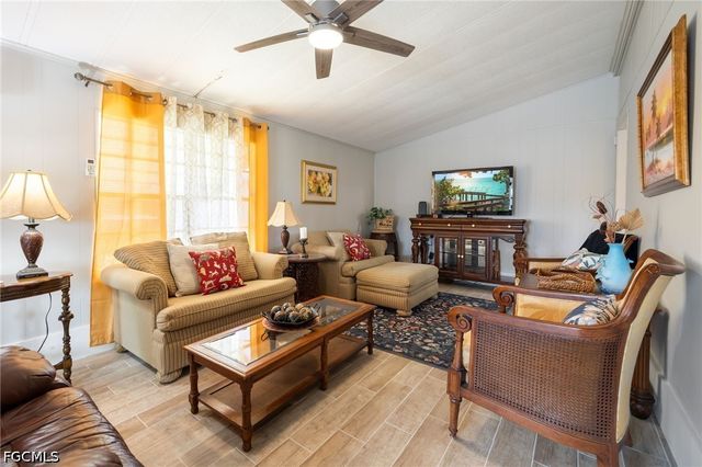 14704 Patrick Henry RD, North Fort Myers, FL 33917