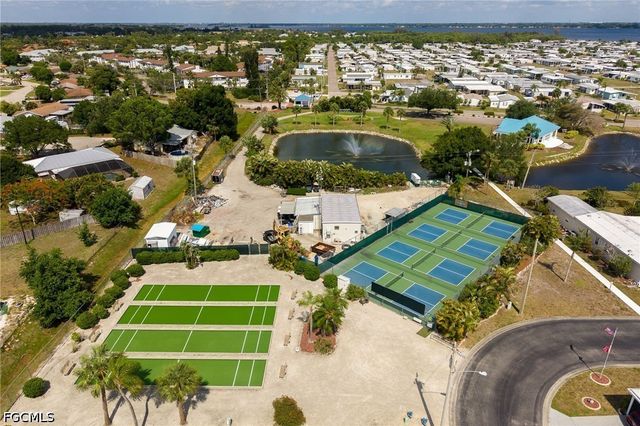 14704 Patrick Henry RD, North Fort Myers, FL 33917