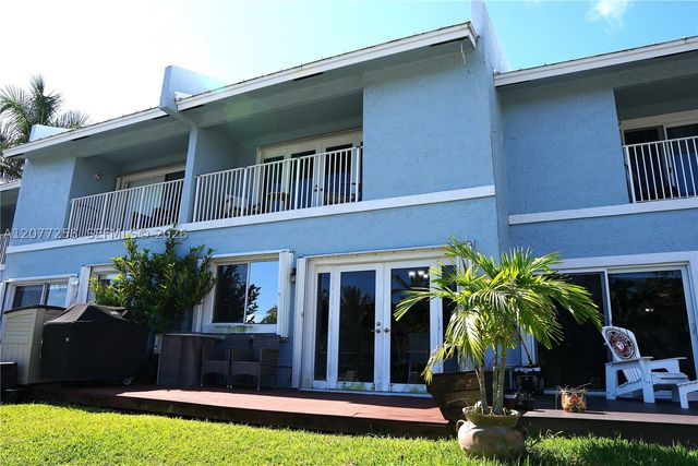 2119 NE 44th St, Lighthouse Point, FL 33064