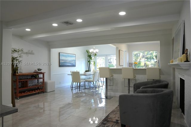 2119 NE 44th St, Lighthouse Point, FL 33064