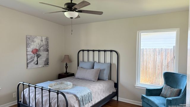 4227 Eisenhauer, San Antonio, TX 78218