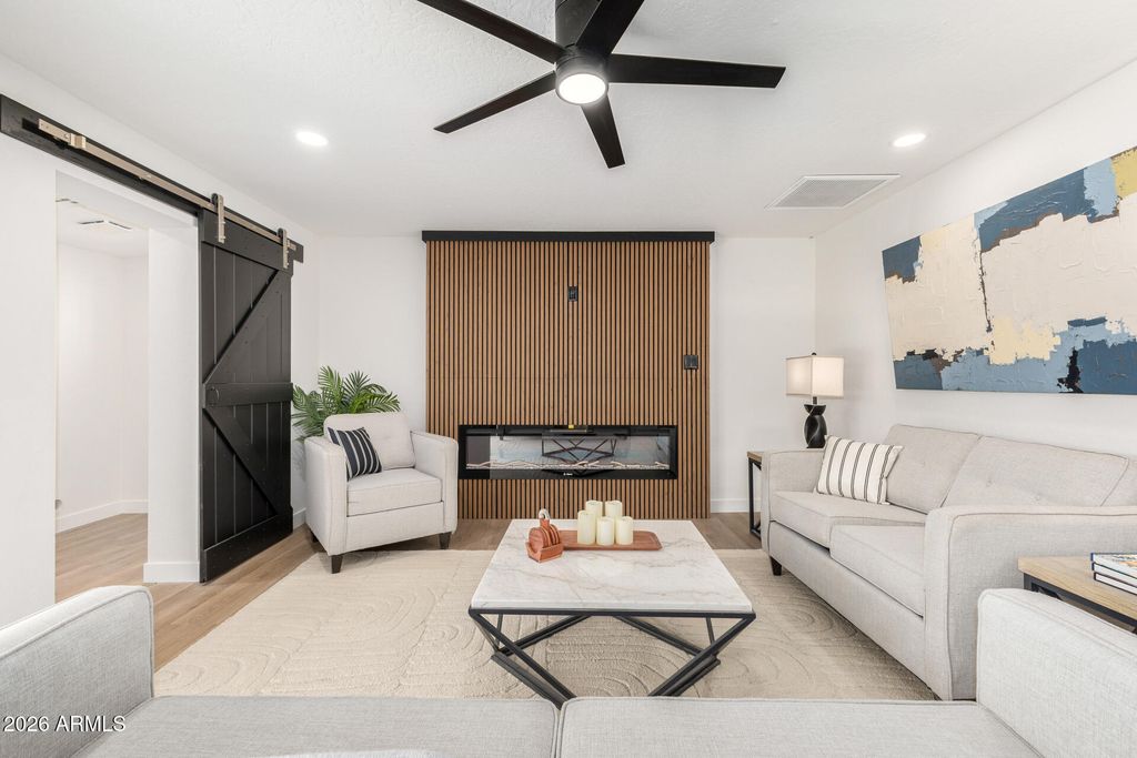 Image 13 of property listing at 1804 N CAMELLIA Street, Tempe, AZ 85288