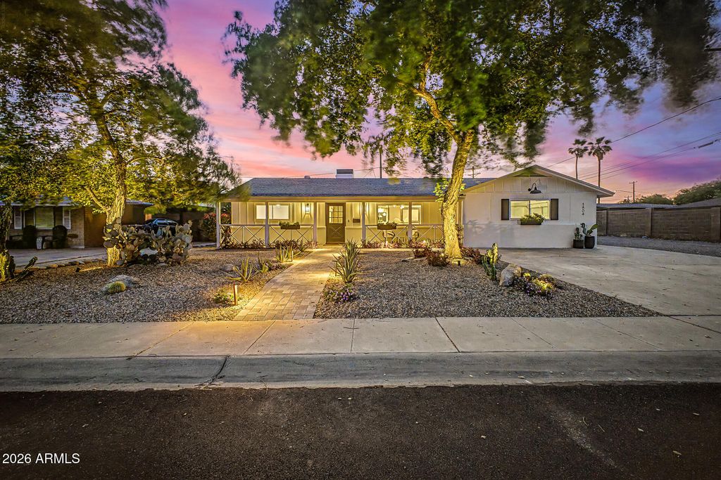 Image 23 of property listing at 1804 N CAMELLIA Street, Tempe, AZ 85288