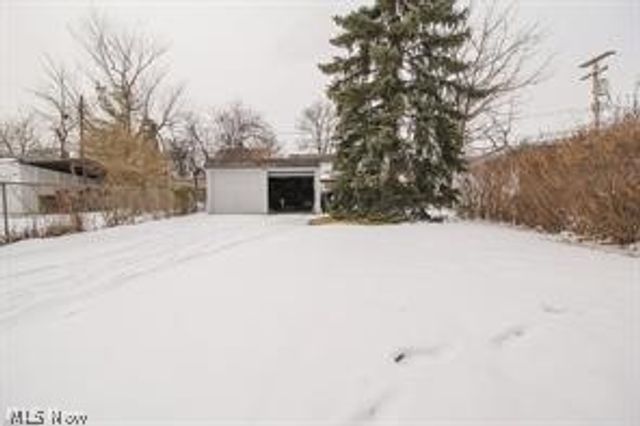 3878 W 134th Street, Cleveland, OH 44111