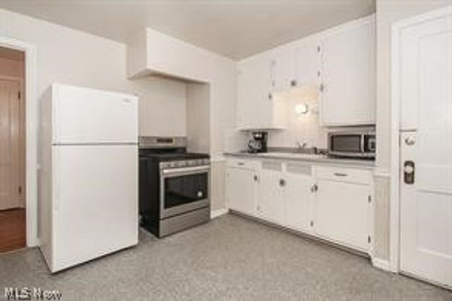 3878 W 134th Street, Cleveland, OH 44111