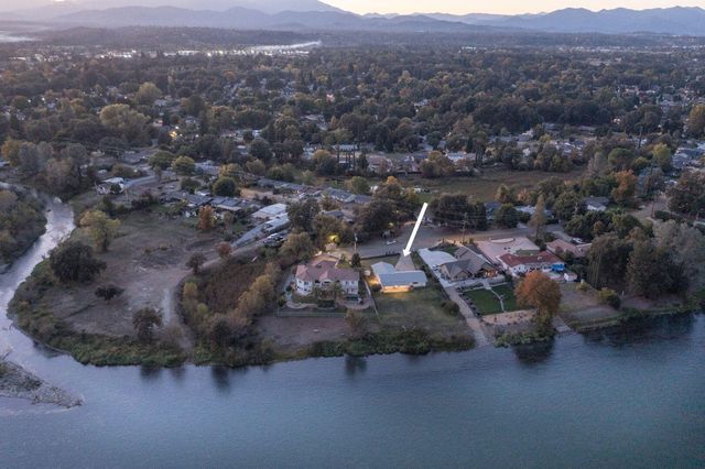 7035 Riverside Drive, Redding, CA 96001