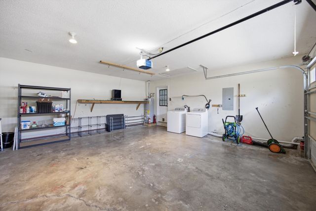 50 Chestnut Ridge Road, Ringgold, GA 30736