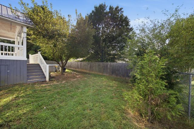 50 Chestnut Ridge Road, Ringgold, GA 30736