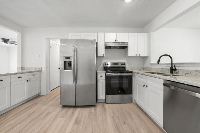 4601 W 43rd Street, Houston, TX 77092