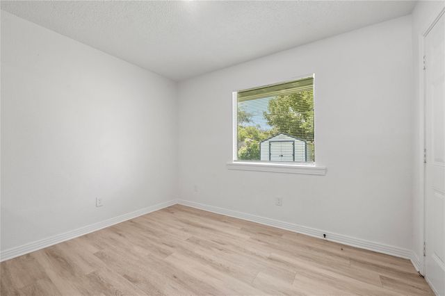 4601 W 43rd Street, Houston, TX 77092
