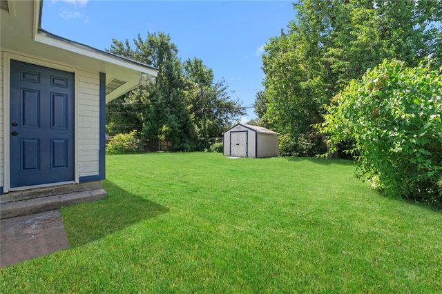 4601 W 43rd Street, Houston, TX 77092