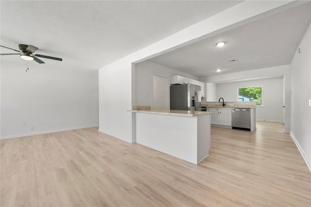 4601 W 43rd Street, Houston, TX 77092