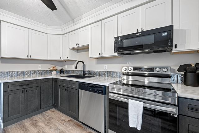 15 Culver St Unit 42, Plaistow, NH 03865