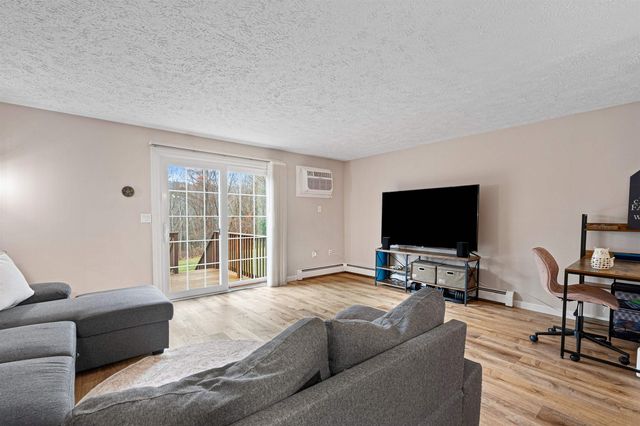 15 Culver St Unit 42, Plaistow, NH 03865