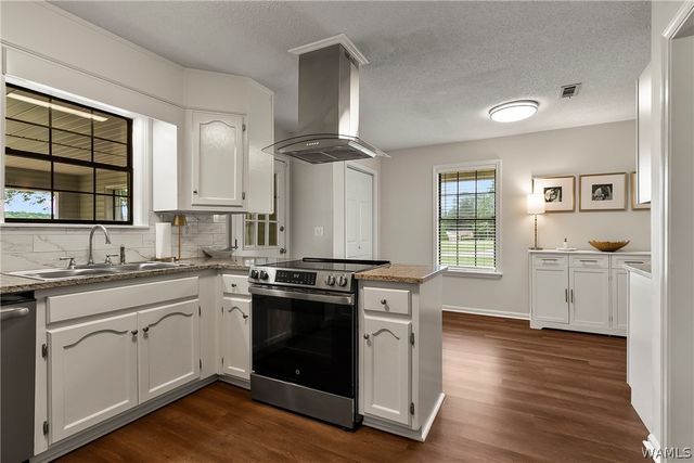 11891 Kentuck, Northport, AL 35475