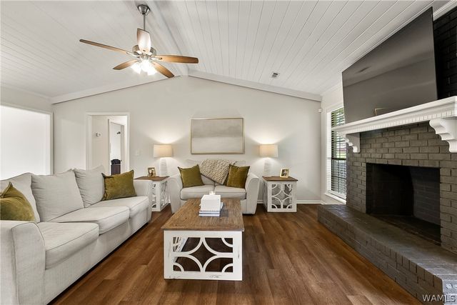 11891 Kentuck, Northport, AL 35475