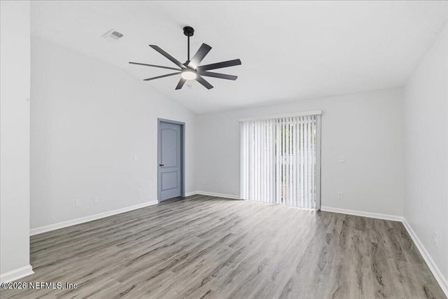 3907 ADIROLF Road, Jacksonville, FL 32207