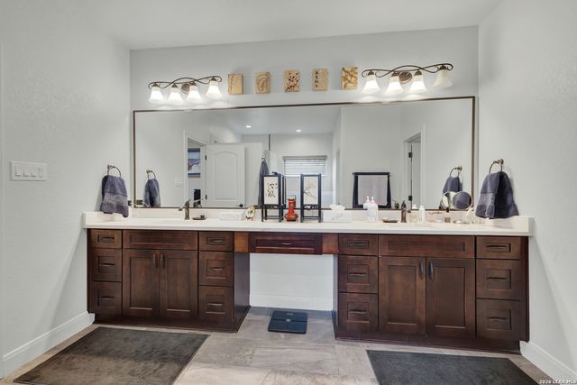 1216 MEYER PKWY, New Braunfels, TX 78132
