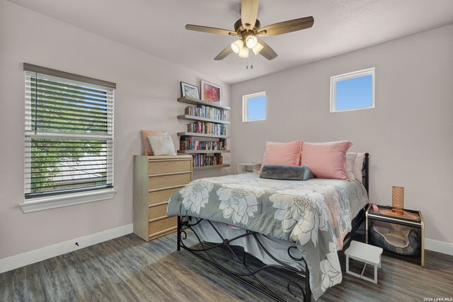 1216 MEYER PKWY, New Braunfels, TX 78132