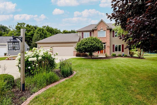 W234N7641 Grey Moss COURT, Sussex, WI 53089