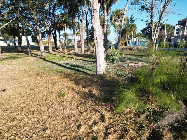 14434 BIRCH STREET, Hudson, FL 34667