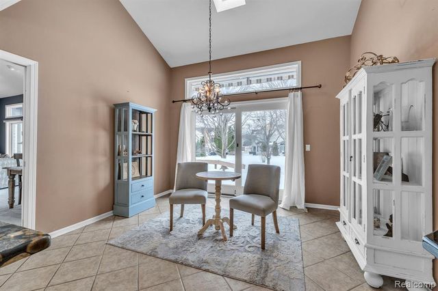 48123 Covington Court, Canton, MI 48187