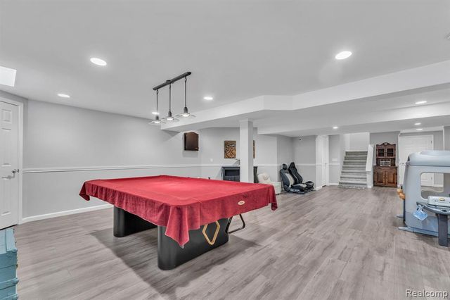 48123 Covington Court, Canton, MI 48187