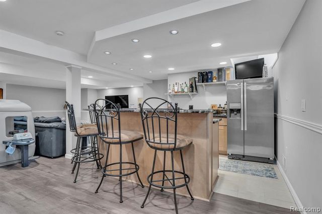 48123 Covington Court, Canton, MI 48187