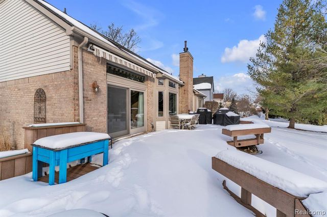 48123 Covington Court, Canton, MI 48187