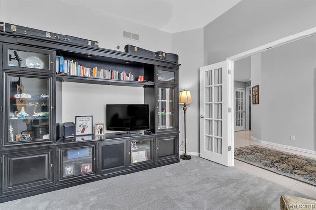 48123 Covington Court, Canton, MI 48187