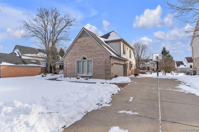 48123 Covington Court, Canton, MI 48187