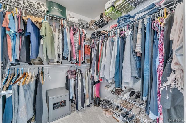 48123 Covington Court, Canton, MI 48187