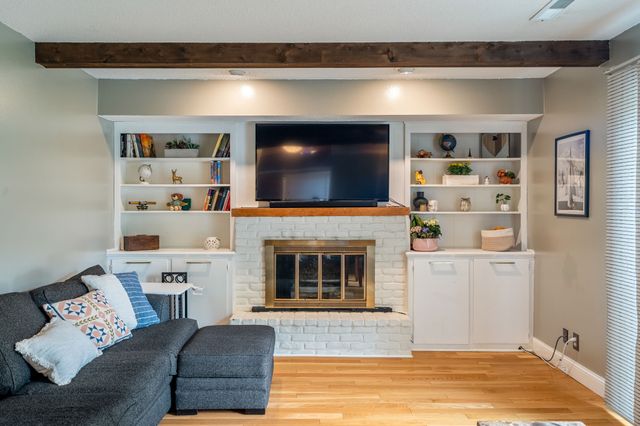 612 34th Place, West Des Moines, IA 50265