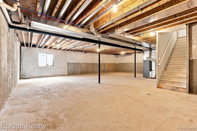 3377 Brookdale Lane 13, Lake Orion, MI 48360