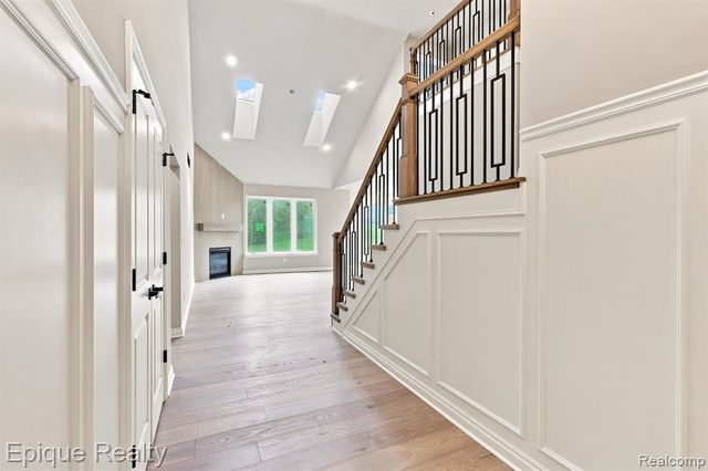 3377 Brookdale Lane 13, Lake Orion, MI 48360