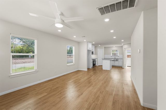 536 E Carter Street, Sherman, TX 75090